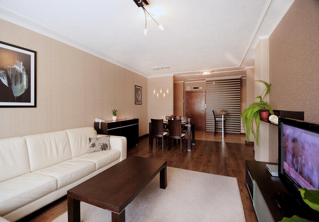 Apartemen Carrera